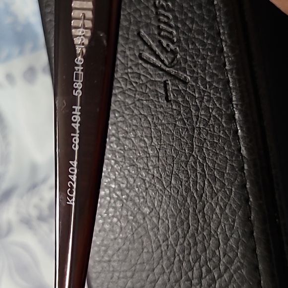 Kenneth Cole Reaction polarized sunglasses NWOT plus case - Picture 5 of 6